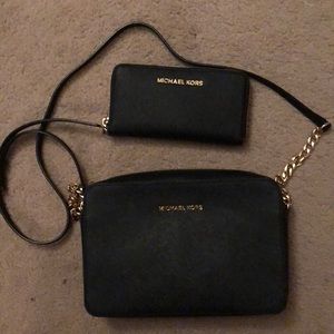 Michael kors jet set crossbody